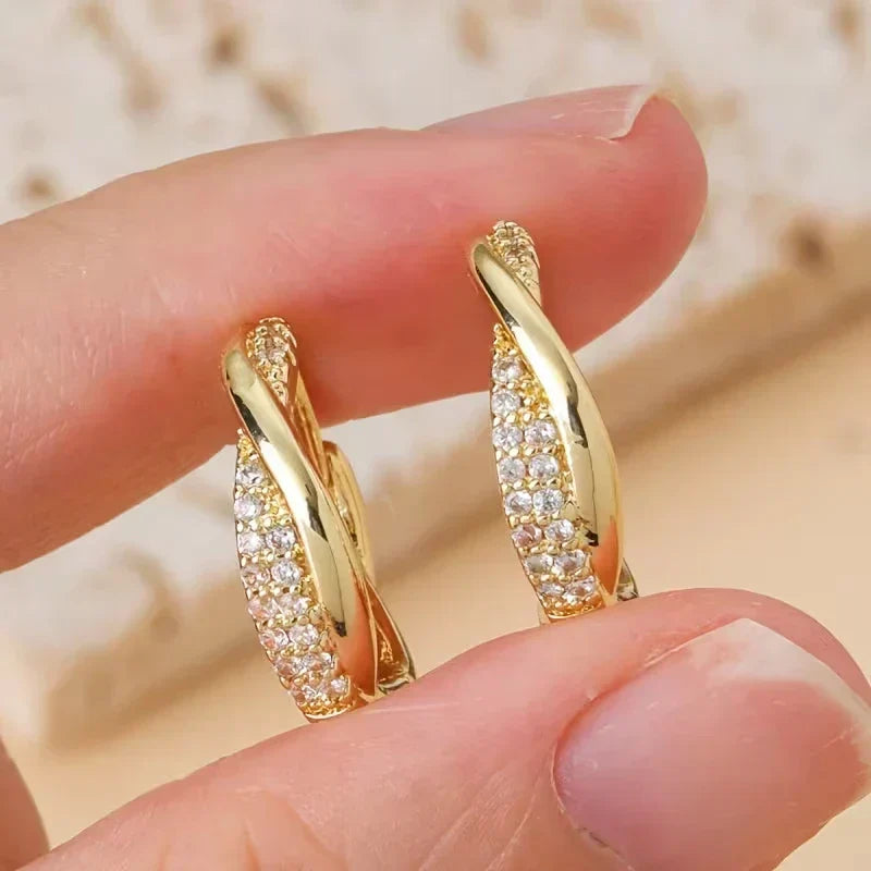 Clara™ | Verweven Hoepel Oorbellen met Cubic Zirconia