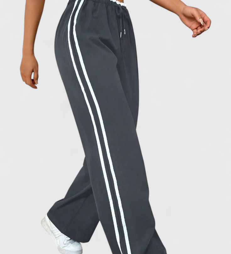 Alanys Wijde Sportbroek met Zijdetail