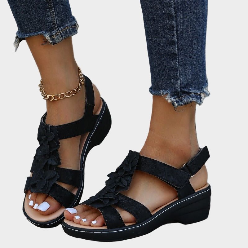 Geborduurde Sandalen – Orthopedisch