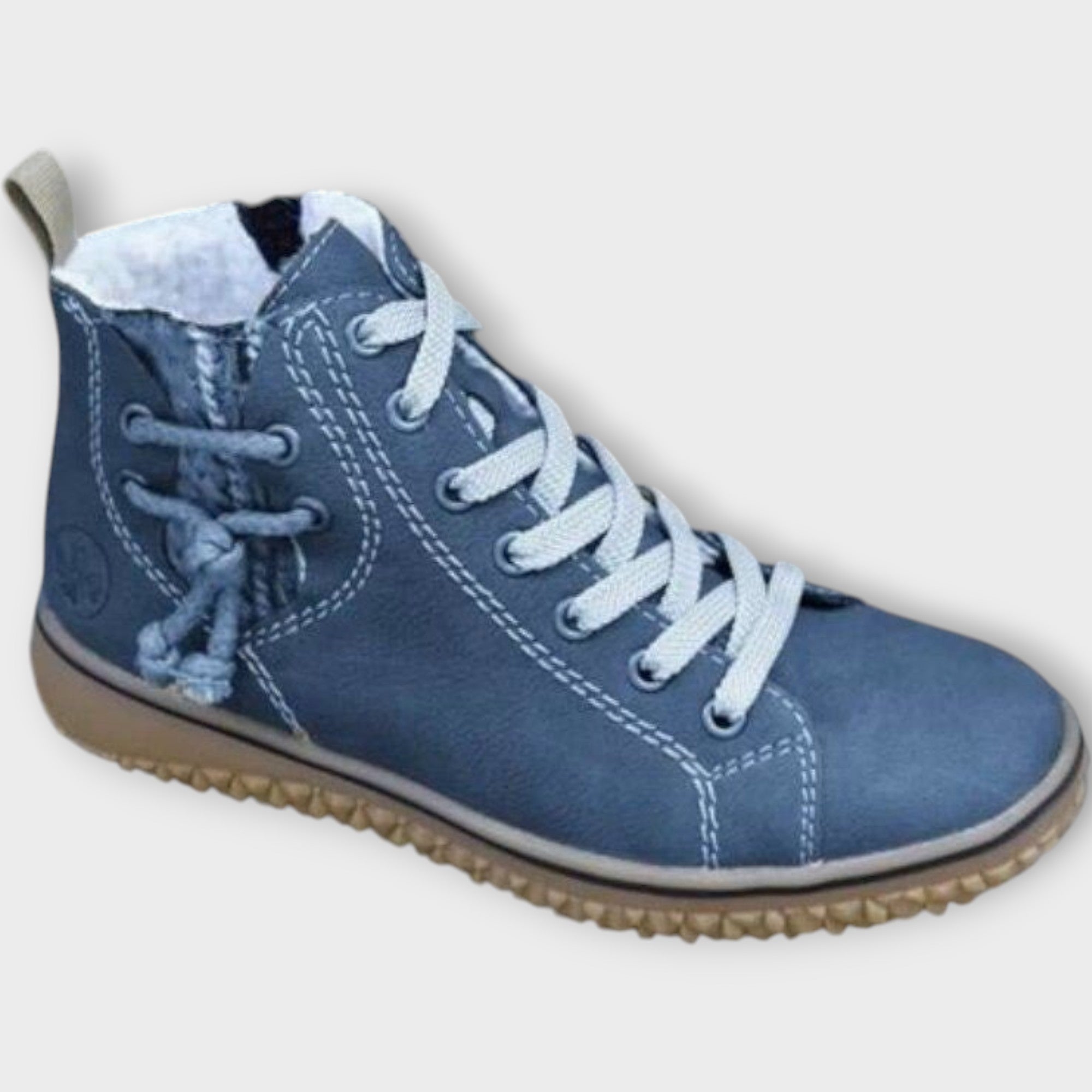 Moderne sportschoenen met een comfortabele pasvorm