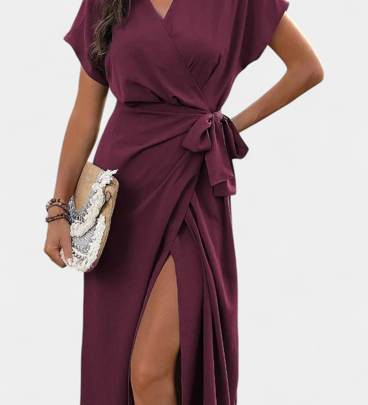 Begoña Kruis Dress met Riem en Subtiele Splits